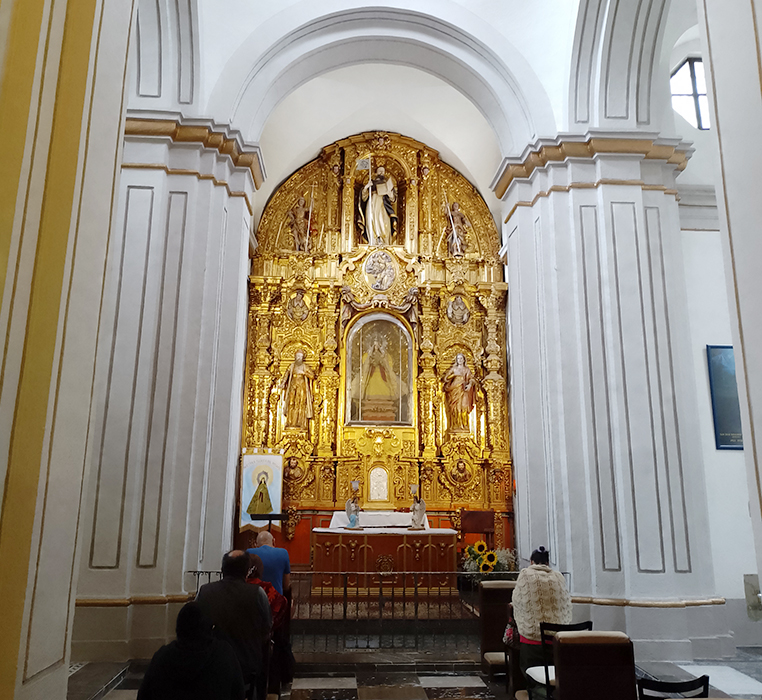 Capilla a la Virgen del Rosario